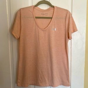 Under Armour short short sleeved tech top